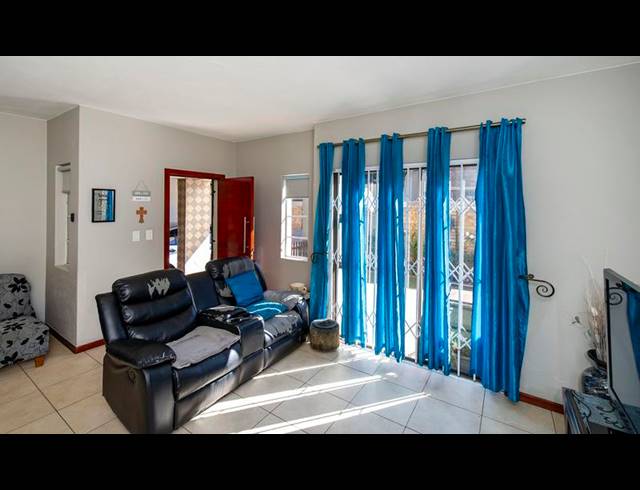 3 BEDROOM DUPLEX FOR SALE IN EASTLEIGH